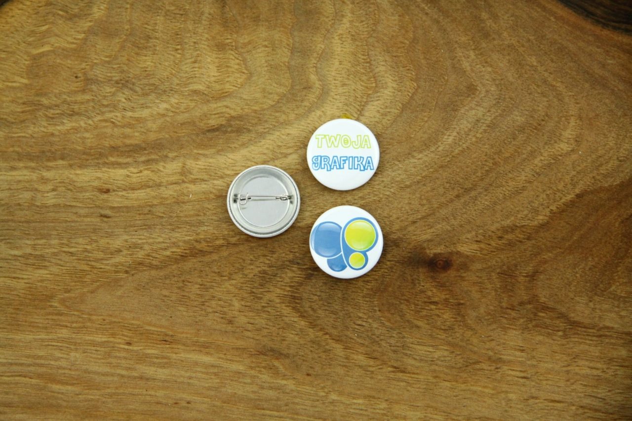 przypinki z agrafką 25mm