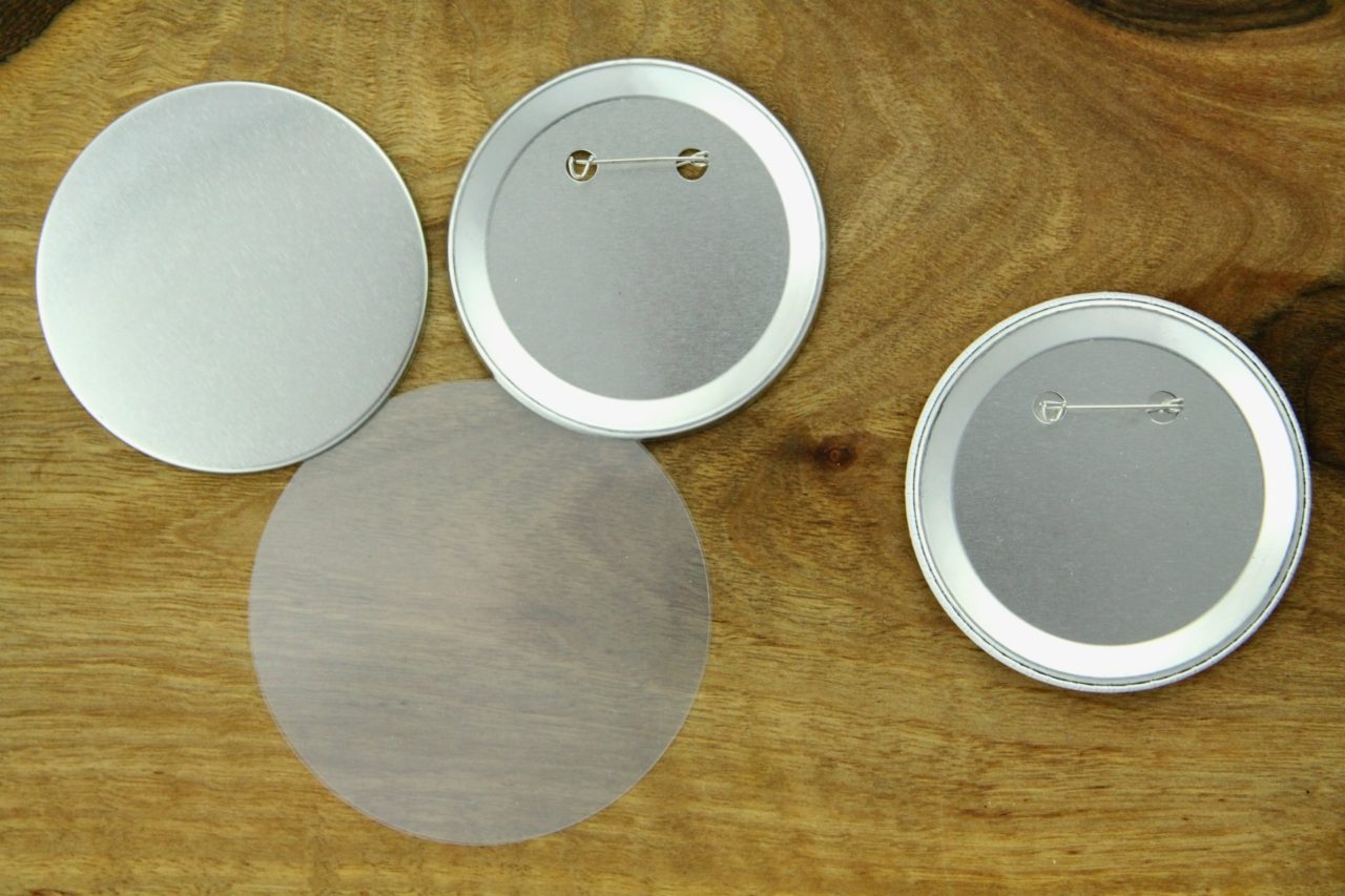 komponenty do przypinek 75mm z agrafką