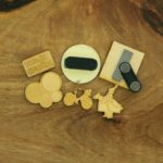 przypinki drewniane z podwójnym magnesem