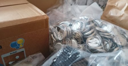 akcesoria do przypinek