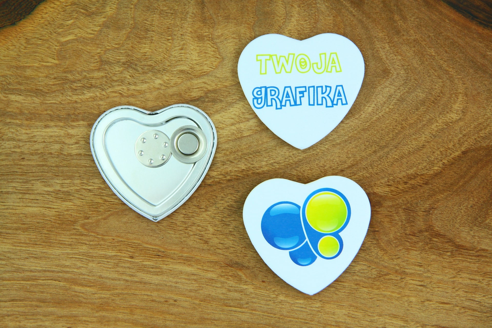 przypinki serce z pojedynczym magnesem na ubranie 57mm x 54mm